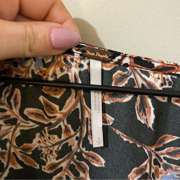 Free People Santiago Scoop Neck Printed Top - Picture 13 of 16